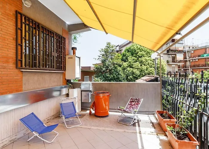 Casa Bolognetta Рим